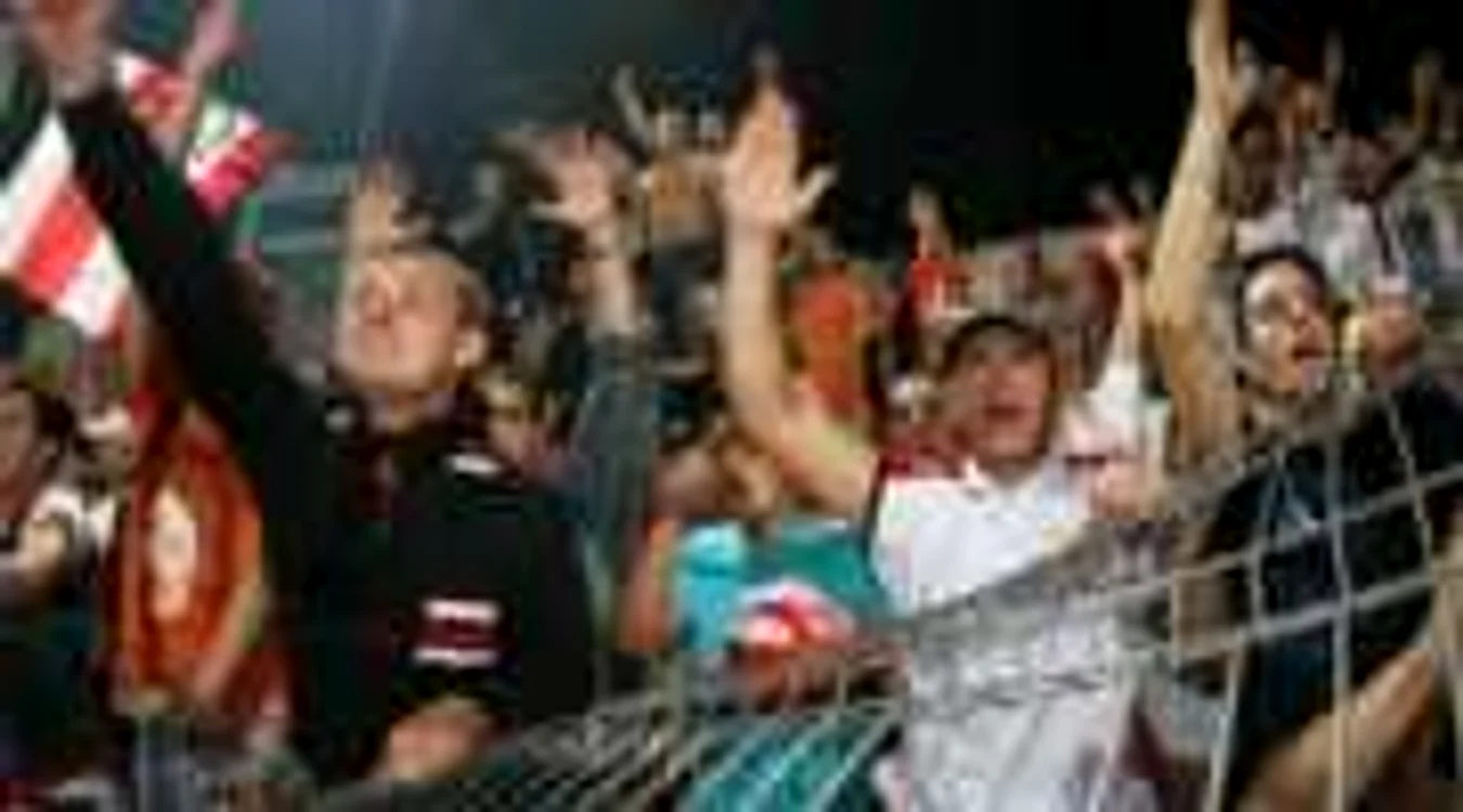 FOTBAL: Dinamo va juca un meci fără spectatori