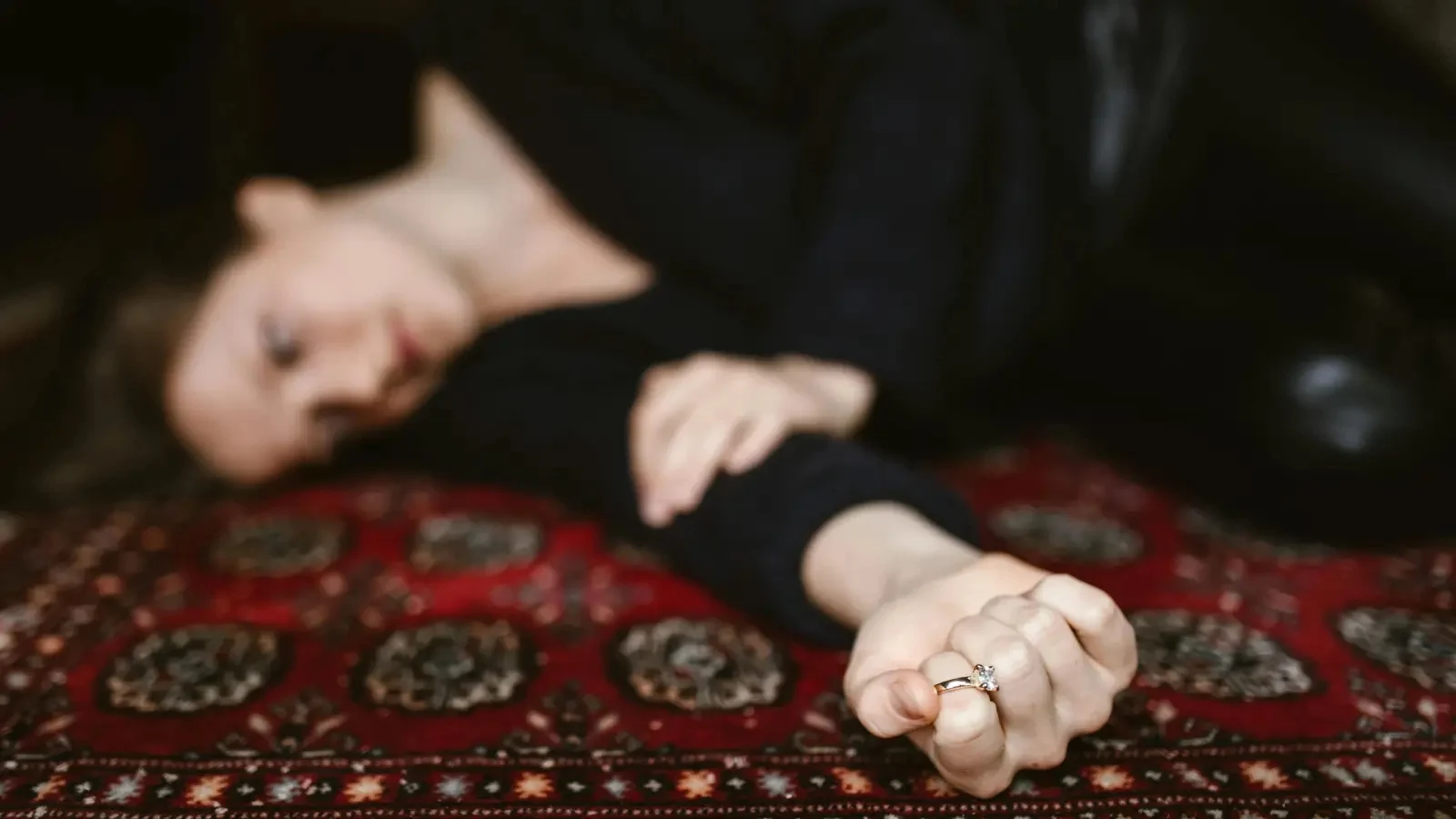 Viața cu depresie: cum se simte „din interior” o zi obișnuită