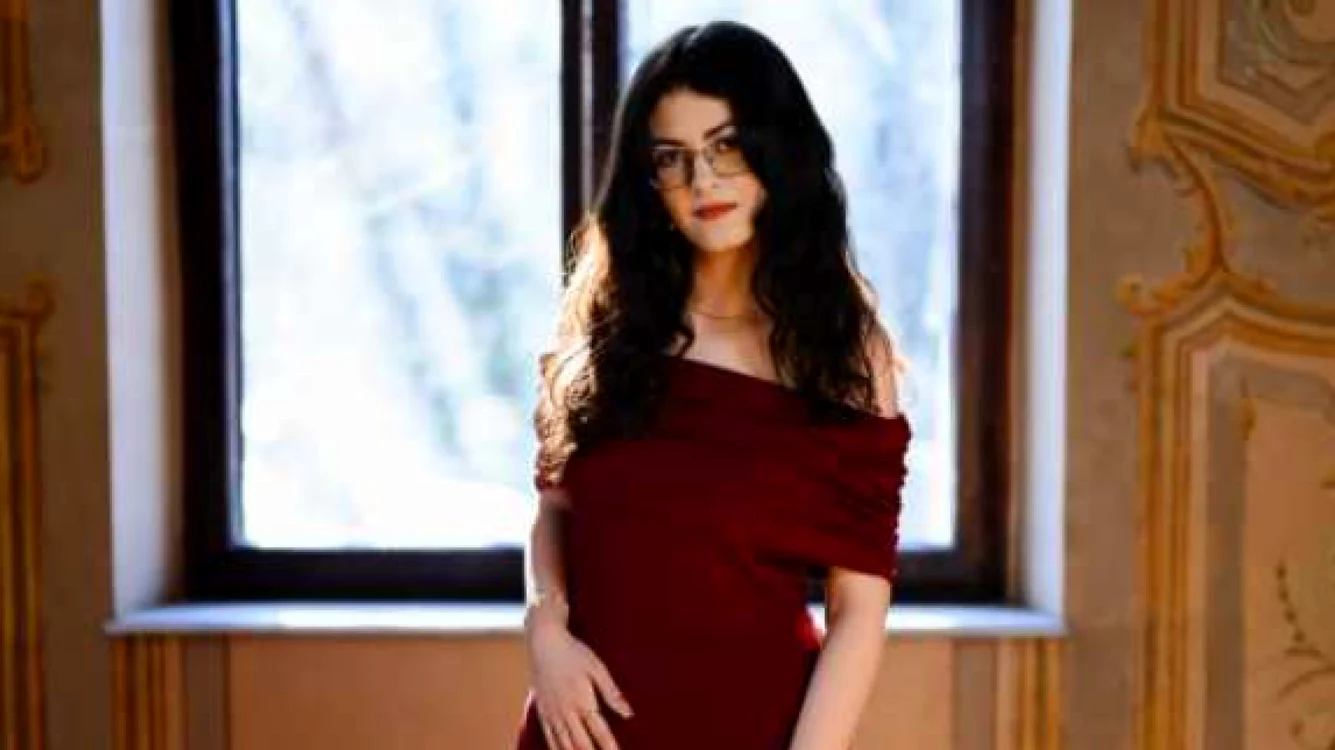 Iuliana Ștefania Bonciu, absolventă a Colegiului Național „Nichita Stănescu” din Ploiești