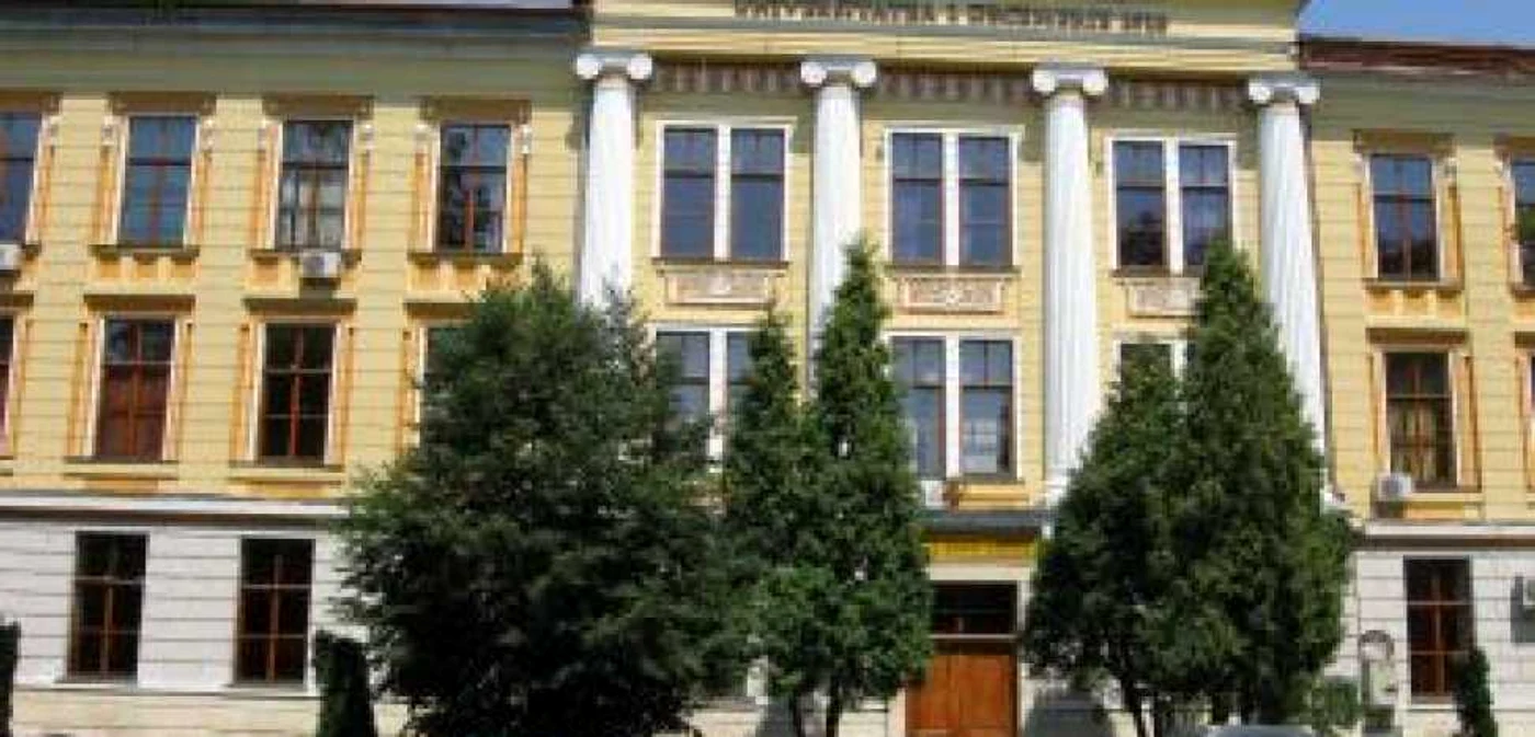 Alba Iulia. Premii în bani pentru studenţi