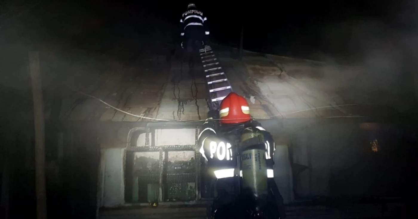 incendiu botoroaga tr foto isu teleorman