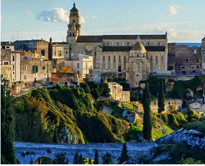Gravina, sat din Italia. Foto: Pexels