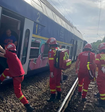 tren deraiat 02, foto ISU Teleorman jpg