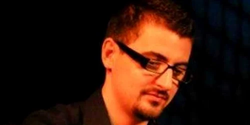 adrian cristescu voltaj