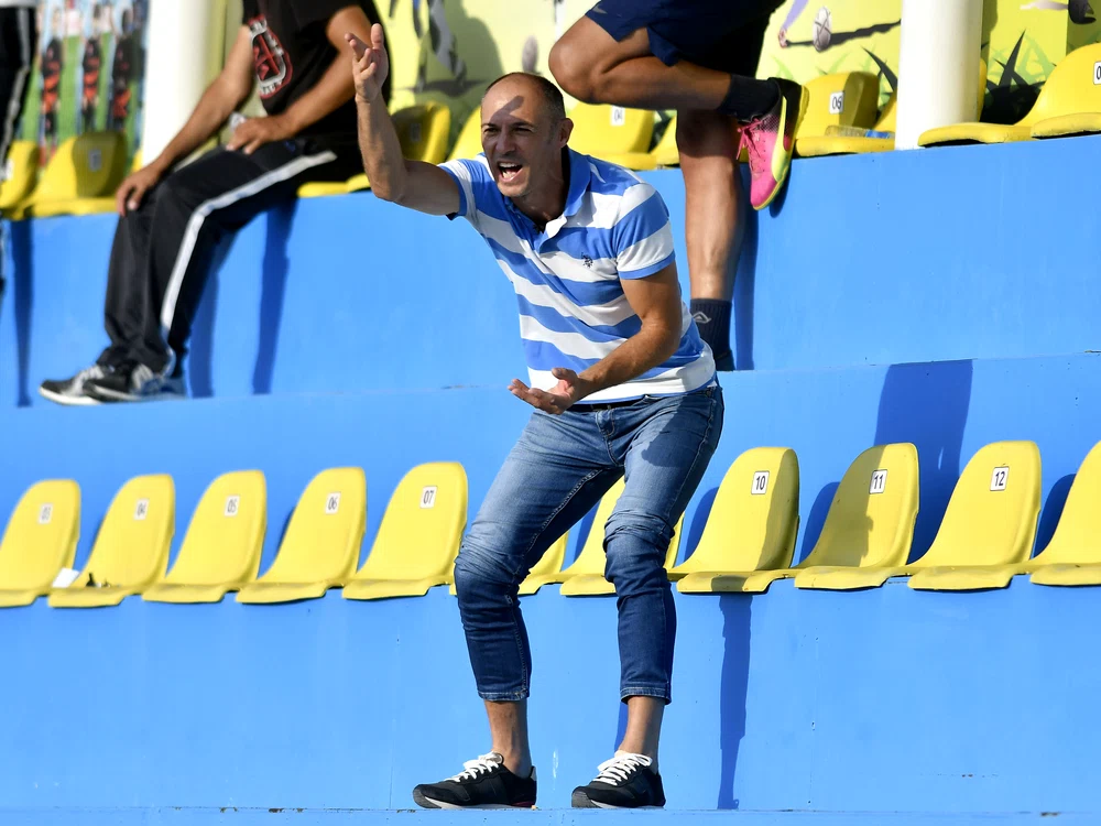 
    Bogdan Andone va fi prezentat oficial, mâine, la ora 12.00Foto: Sport Pictures  