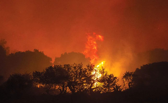 
    Prăpăd de nedescris în apropiere de staţiunile Bodrum, Antalya şi MarmarisFoto: EPA-EFE  
