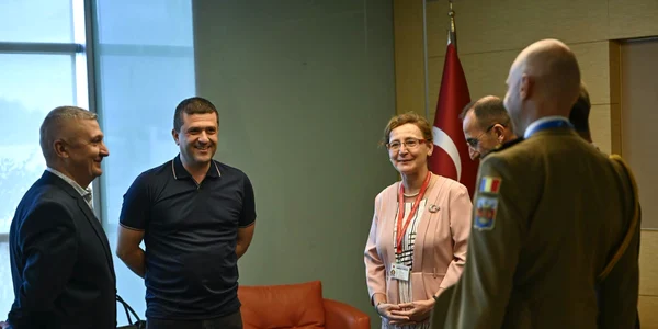 radu miruta tricou summit ankara captura video jpg
