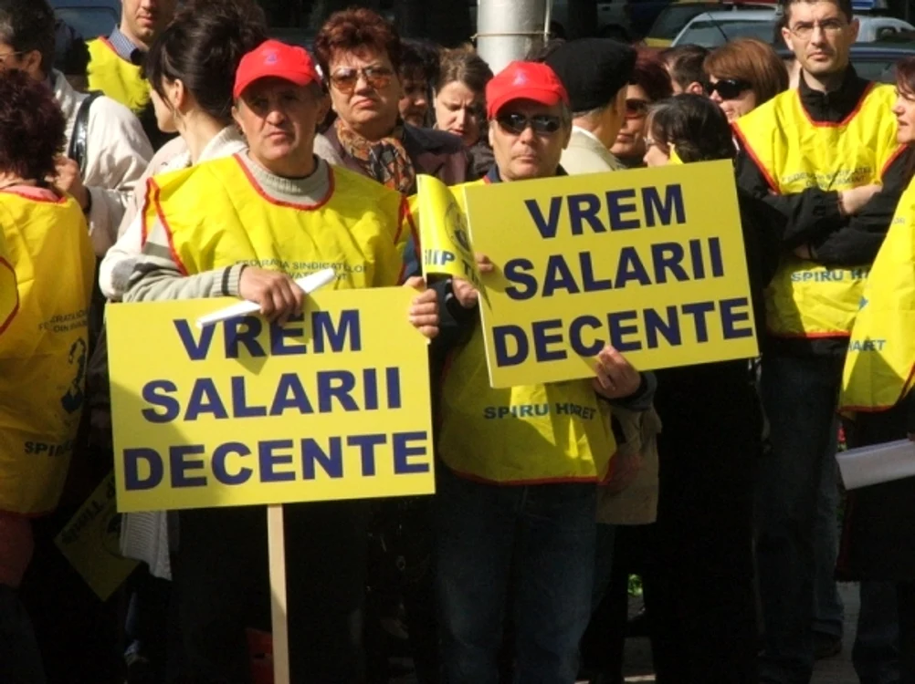 
    Sindicaliştii din învăţământ vor picheta sediul Ministerului Educaţiei săptămâna viitoare  