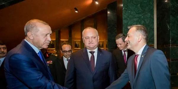 Erdogan Chicu si Dodon