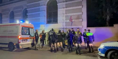 scandal arad politisti jpeg
