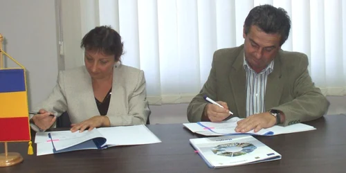 S-au semnat proiectele!