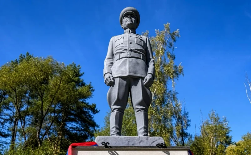 statuie Ivan Konev Slovacia