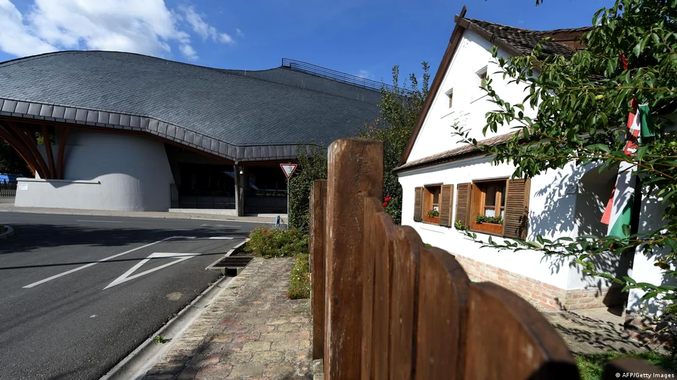 Casa fostului premier Orban din satul Felcsut