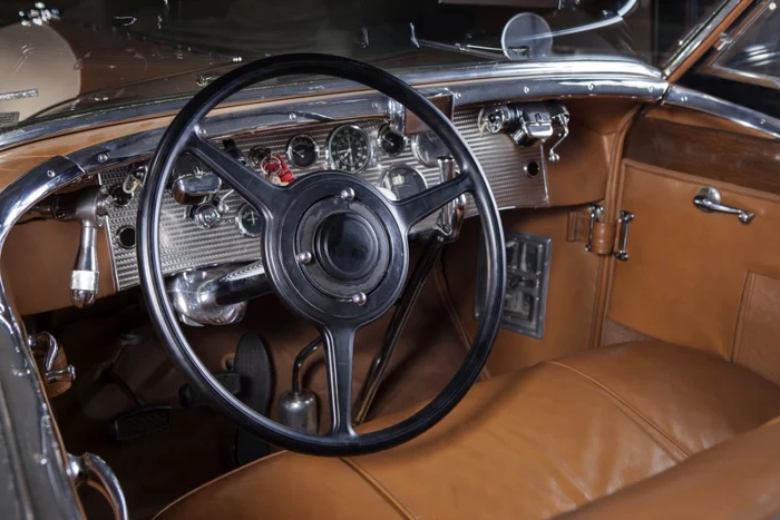 Duesenberg
Model J Berline Convertible