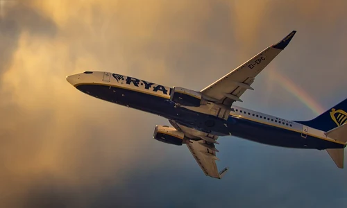 plane 7406049 1280 jpg