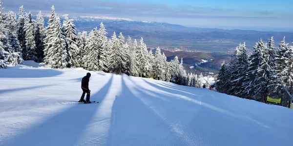Sezonul de schi se prelungeşte în Poiana Braşov până de Paşte FOTO Primăria Braşov