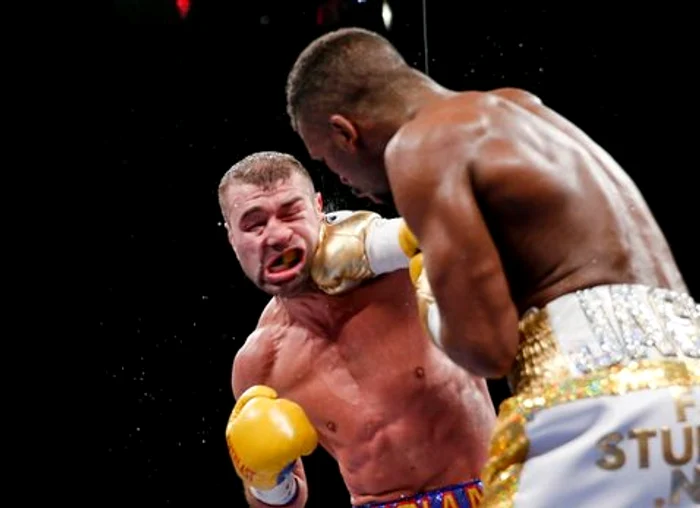 Lucian Bute vs Badou Jack, runda a noua