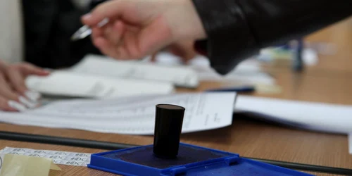 Un incident a perturbat procesul de vot la o secţie din Medgidia