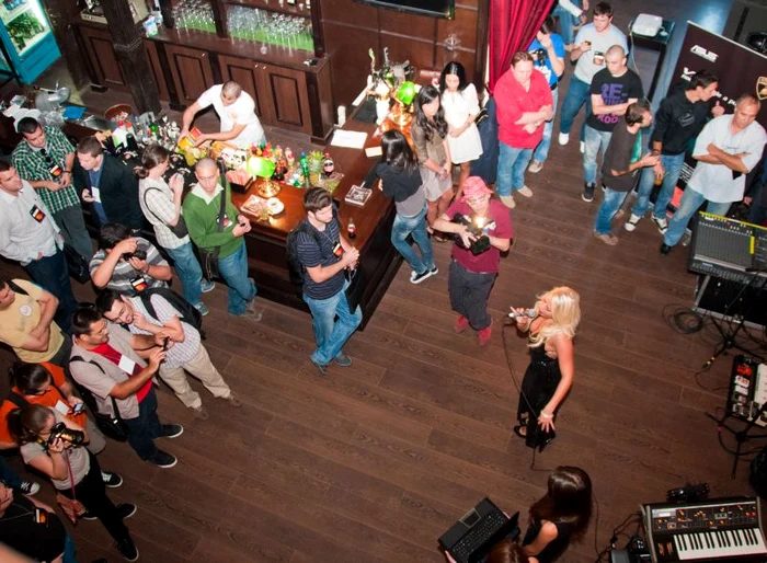 Roxana Neme; a prezentat laptopurile Lamborghini