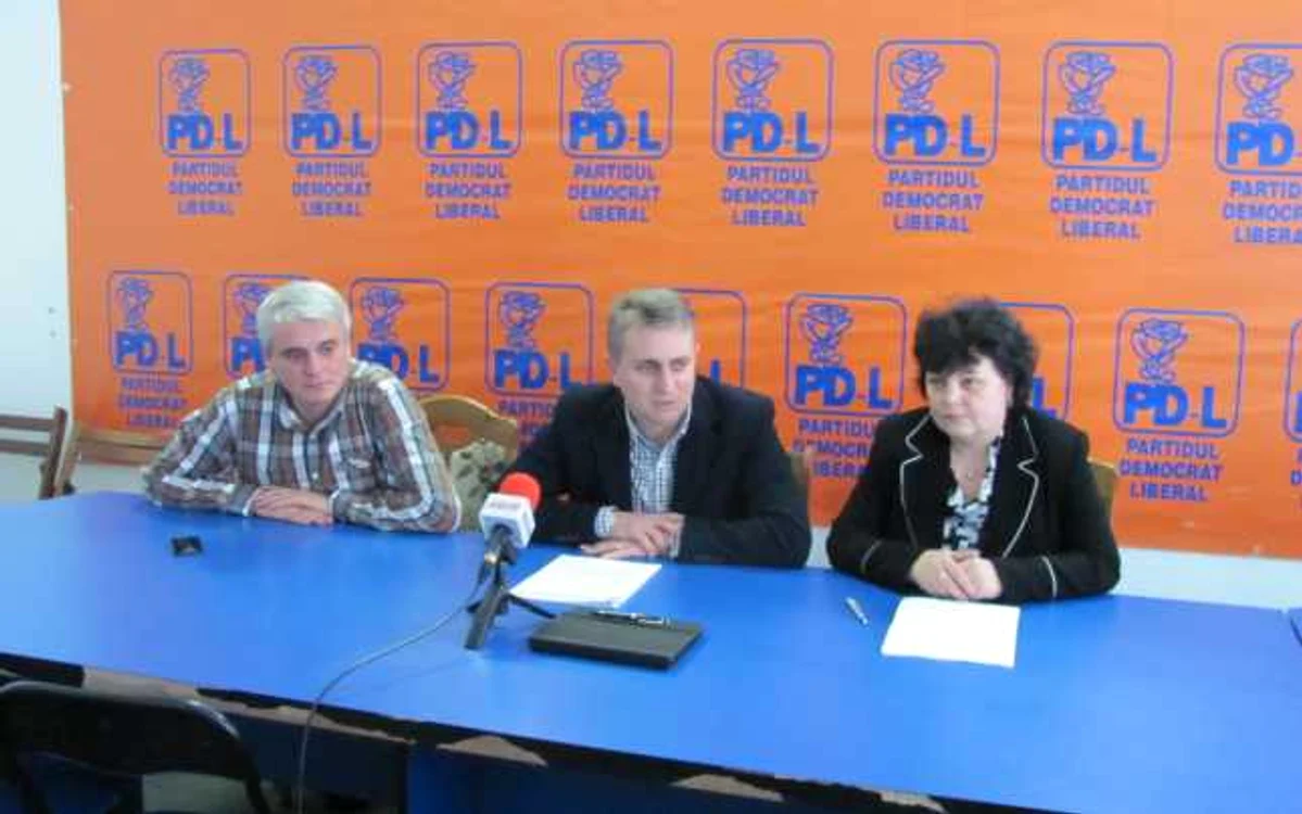 Liderii PDL Sălaj au susţinut azi o conferinţă de presă FOTO Olimpia Man