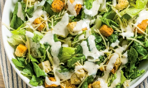 salata cu sos de branza jpg