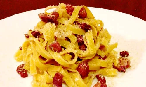 paste cu pancetta si smantana jpeg