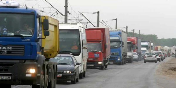 trafic soseaua de centura bucuresti - protest transportatori foto Adevarul