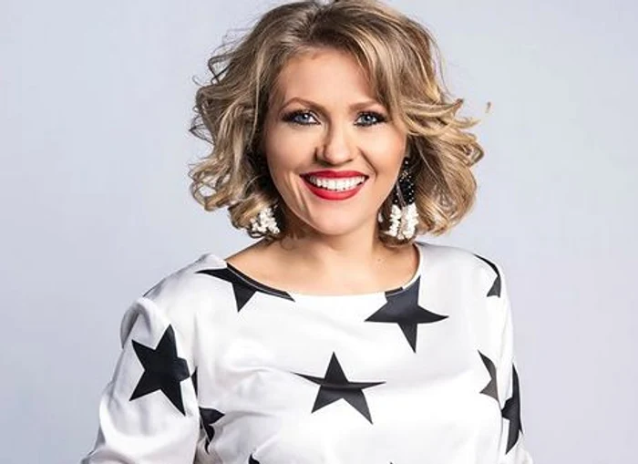 Mirela Vaida este mama a trei copii și le face față cu brioFoto: arhivă personală