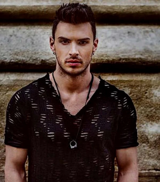 Mike Angello se simte acum foarte bine, după transplantul de ficatFOTO: Arhiva personală