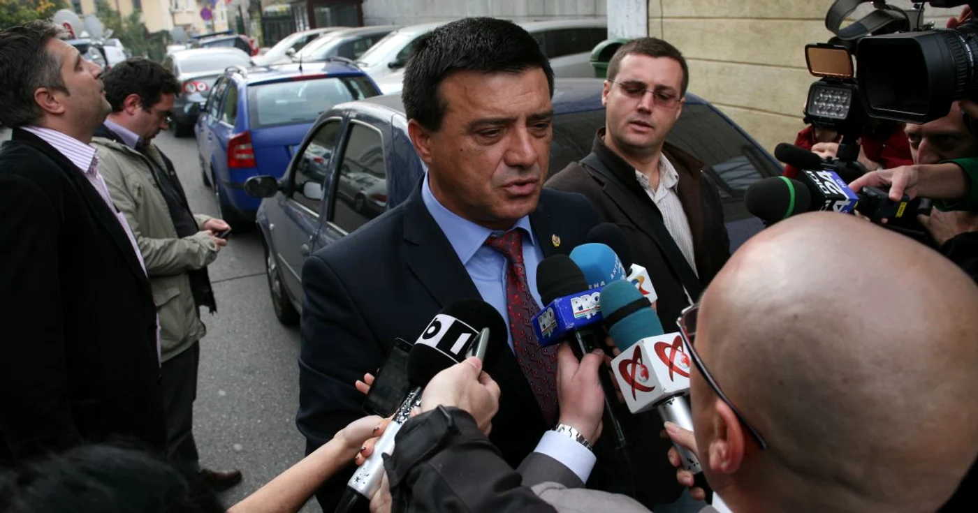 CAB a decis arestarea pentru 30 de zile a lui Niculae Bădălău FOTO Marian Iliescu