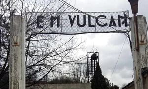 mina vulcan jpeg