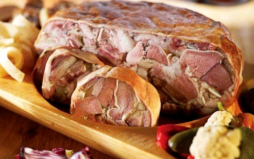 Tobă de porc cu gelatină jpeg