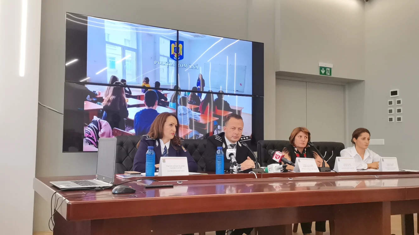 Șeful IPJ Olt spune că „de regulă, consumul nu are loc în școală” FOTO: Alina Mitran