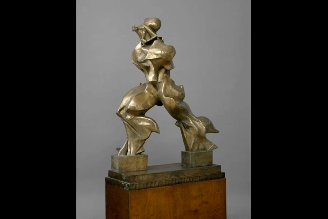 Forme unice ale continuității în spațiu (2) – Umberto Boccioni, 1913 jpeg