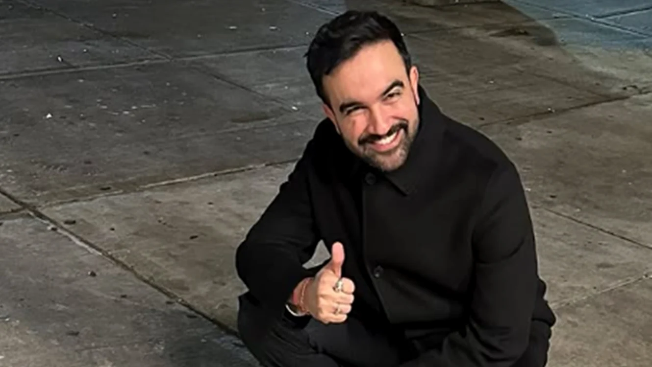 Zohran Mamdani se ține de glume  FOTO Facebook