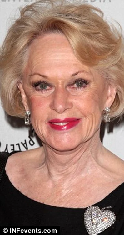 article 2089491 115fb298000005dc 753 224x423 0 jpeg