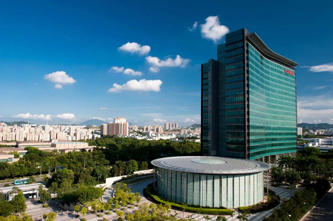 Sediul Huawei din Shenzen, China. FOTO Huawei