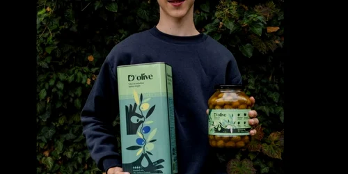 David Filipas, cel mai tânăr somelier de ulei de măsline din România FOTO: FB