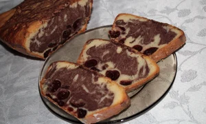 chec cu cacao si visine jpeg