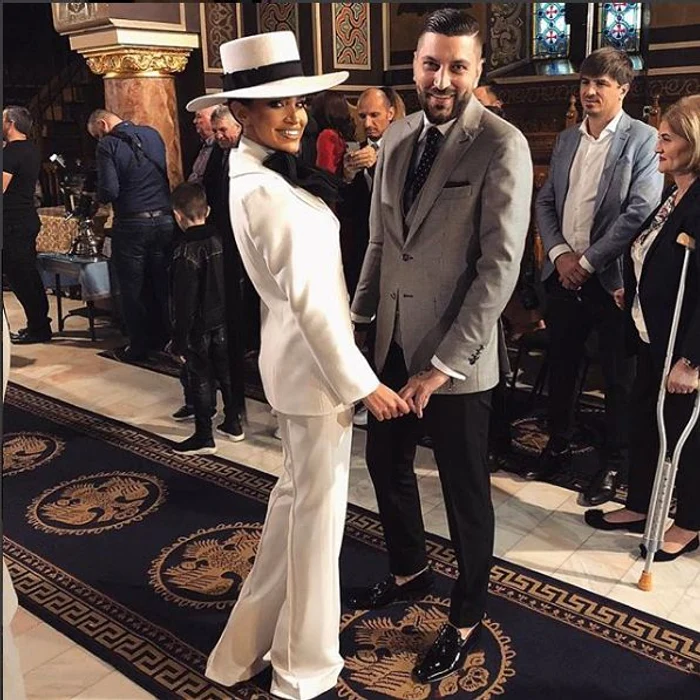 Adelina și iubitul ei, Virgil Șteblea, la ceremonia de creștinare a Zenaidei