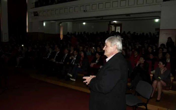 Sala de Festivităţi a Colegiului "Unirea" a fost neîncăpătoare