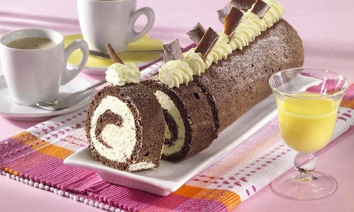 rulada cu frisca si cacao jpeg