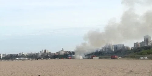 Incendiu tterasa plaja Constanta