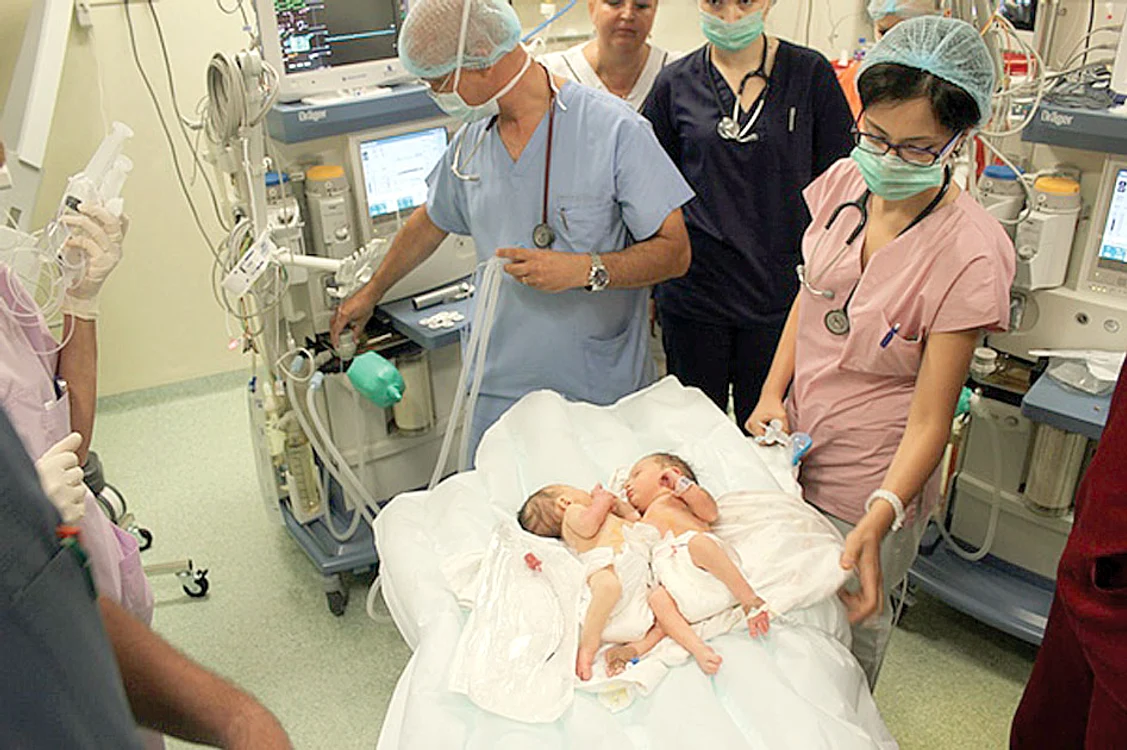 Erau lipite în zona abdomenului