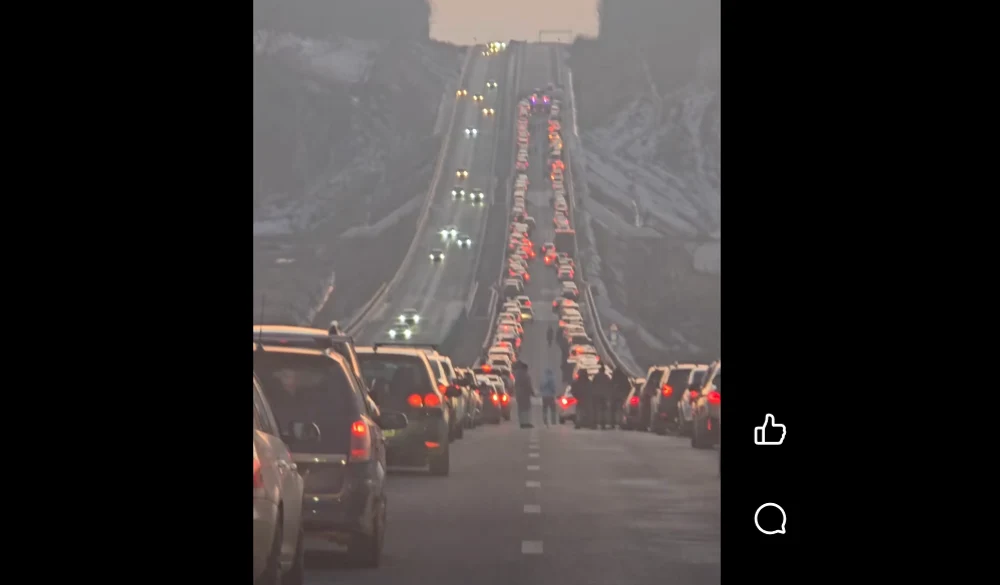 Carambol cu zece mașini pe DEX 12 Craiova-Pitești. A fost activat Planul Roșu de Intervenție