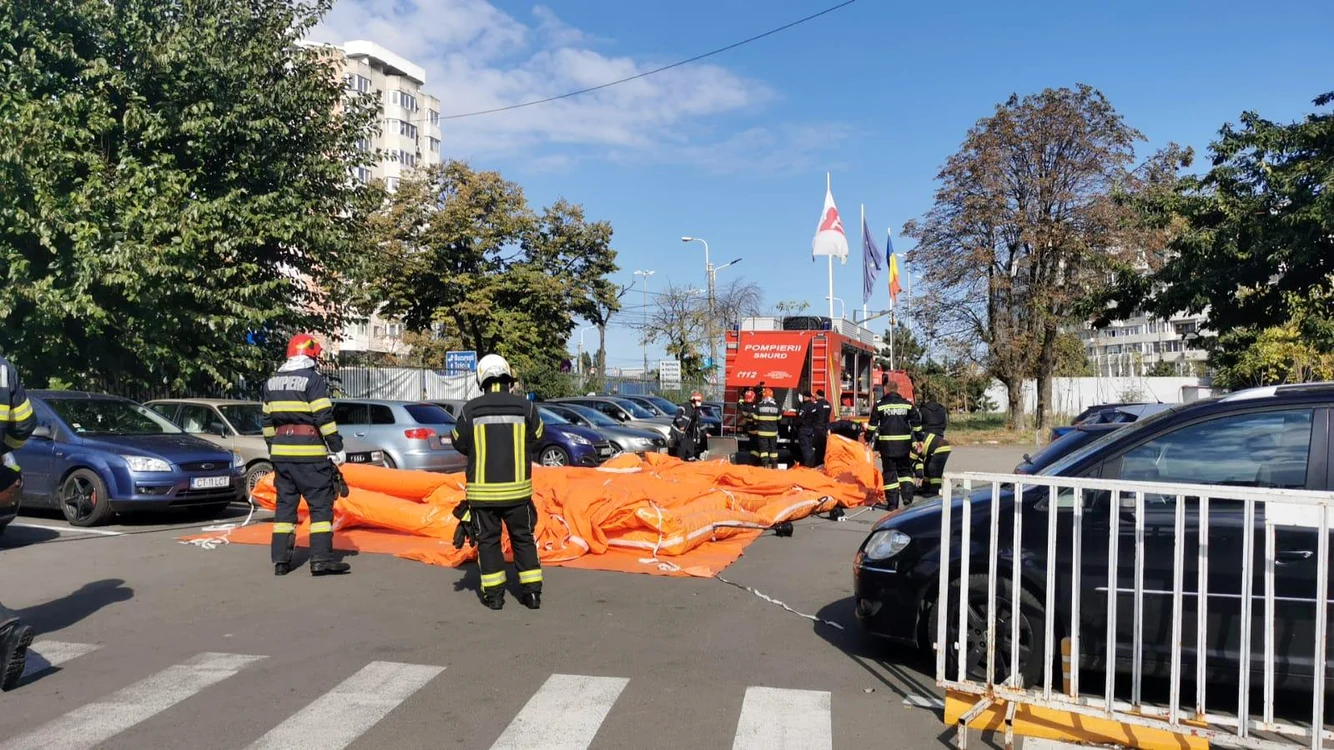 Pompierii au intervenit imediat