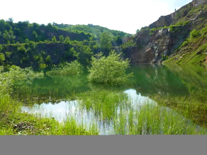 Lacul artificial de la Teliuc. Foto: R. Hanzelik.