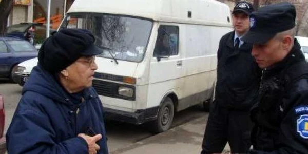 Poliţiştii comunitari vor număra centrale termice foro Arhivă