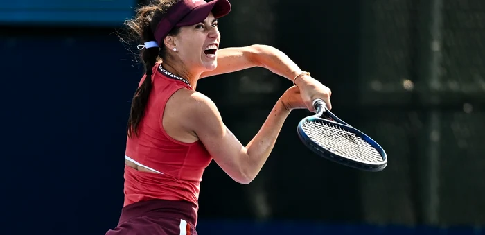 Sorana Cîrstea, chinuită de o jucătoare de 19 ani. Foto Getty images