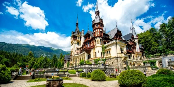 Castelul Peles FOTO Shutterstock 